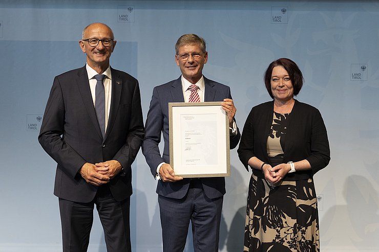 Land Tirol überreichte Bundesauszeichnungen