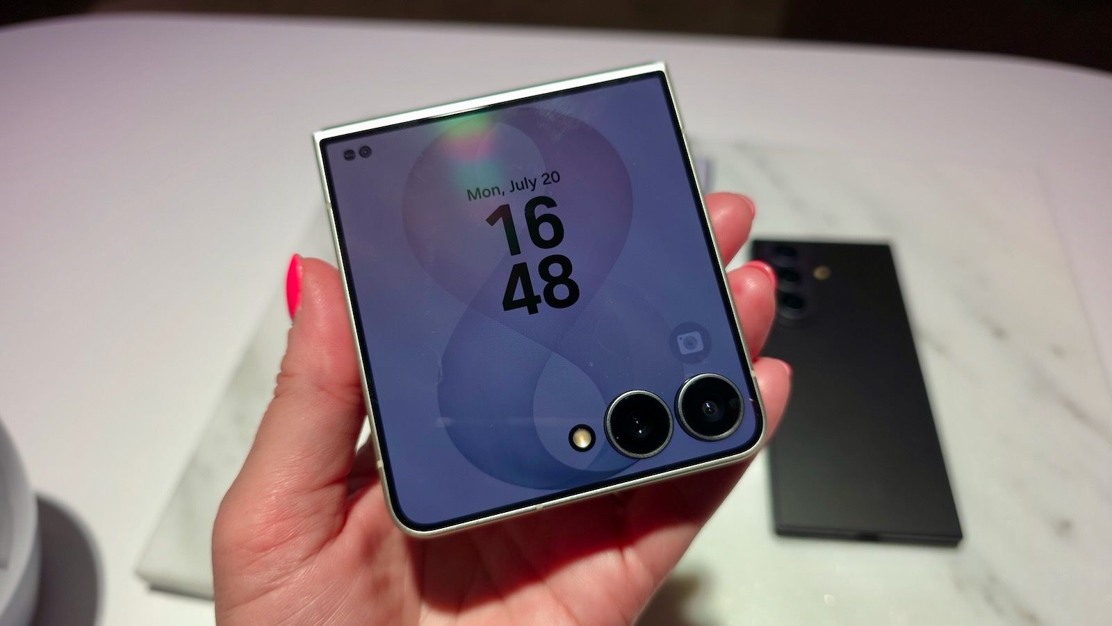 Samsung sprísňuje zabezpečenie telefónov. Po chybných pokusoch môžete prísť o všetky dáta