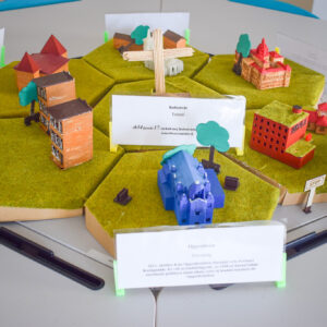 Žiaci seneckej základnej školy s VJM vytvorili jedinečnú únikovú miestnosť