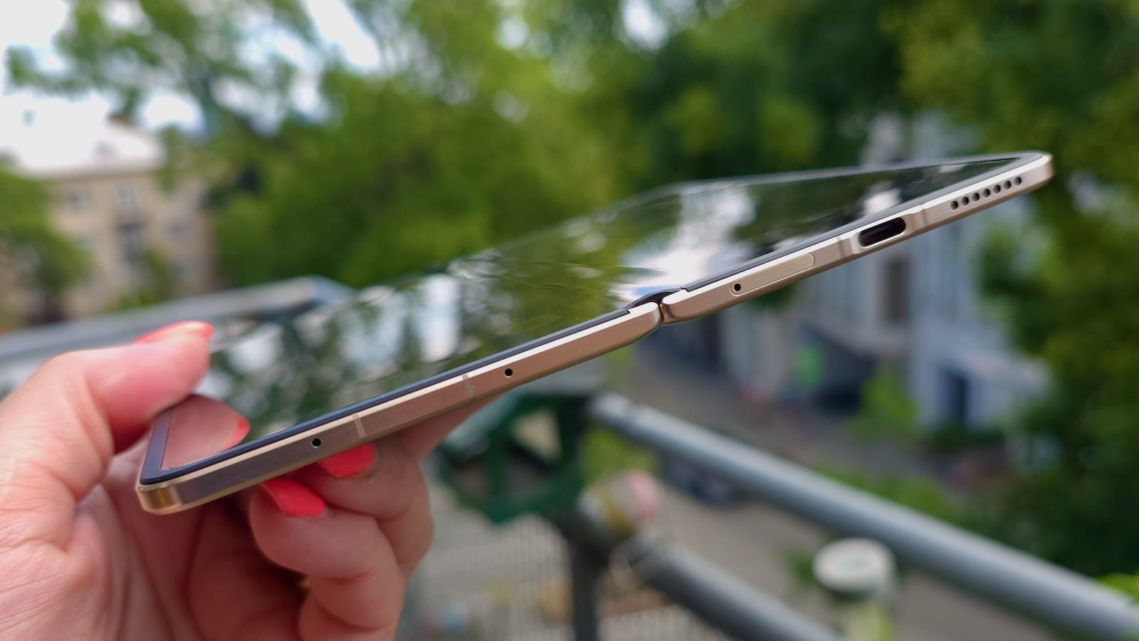 Recenzia Honor Magic V6: Jeden z najlepších skladacích smartfónov súčasnosti