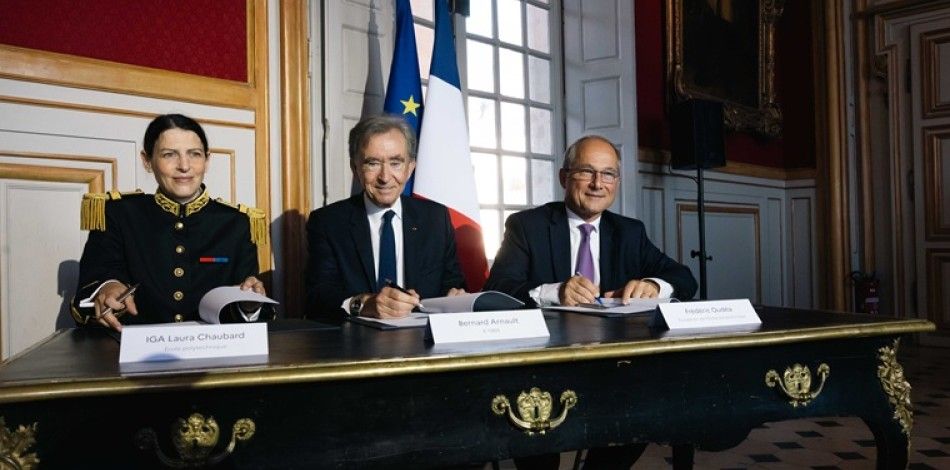 Signature du mécénat de Bernard Arnault (X69) pour la création de l’Institut de Mathématiques et des Sciences Fondamentales de l’X