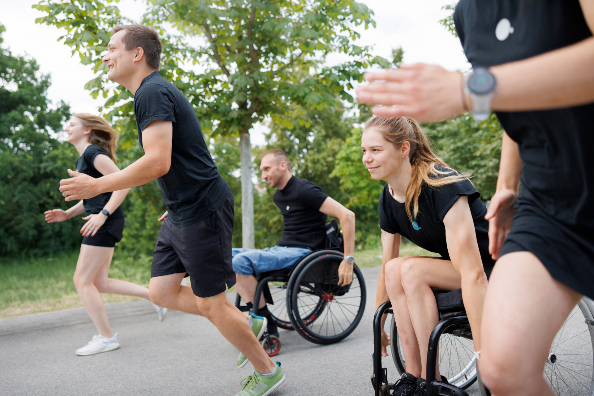 Pomoc pohybem, kdykoli a odkudkoli. Virtuální běh pro Paraple propojí stovky lidí