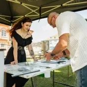 Juniáles 2026 spojil zamestnancov Prešovskej univerzity. Tradičné podujatie prilákalo veľký počet účastníkov