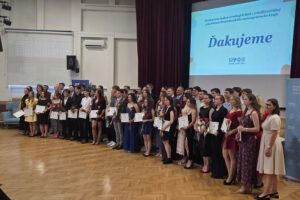 BSK ocenil 50 najúspešnejších žiakov svojich stredných škôl – aj 2 Senčanov