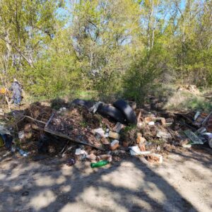 Tri vlečky odpadu na Guláške