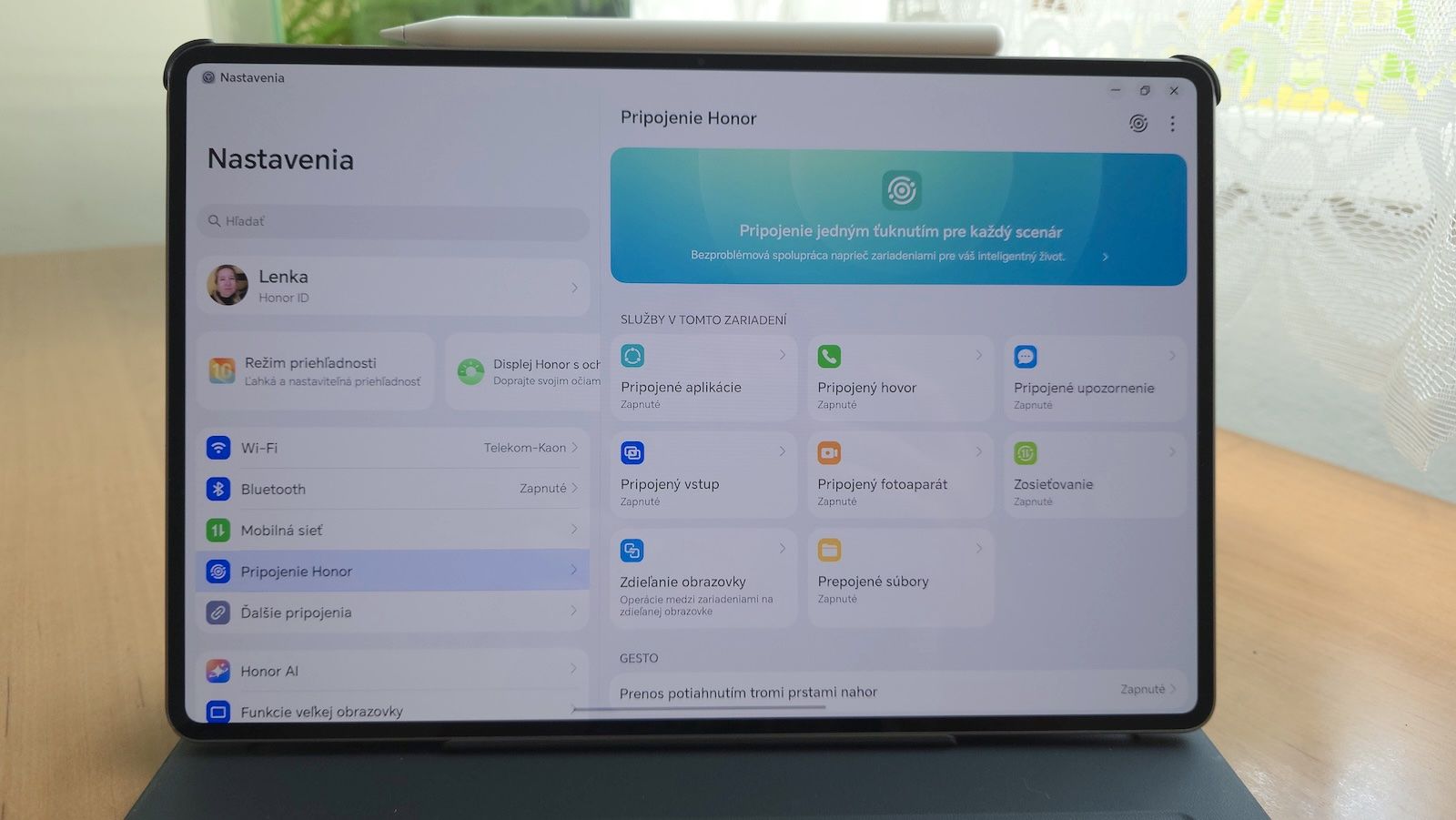 Recenzia Honor MagicPad 4: Takto má vyzerať moderný tablet