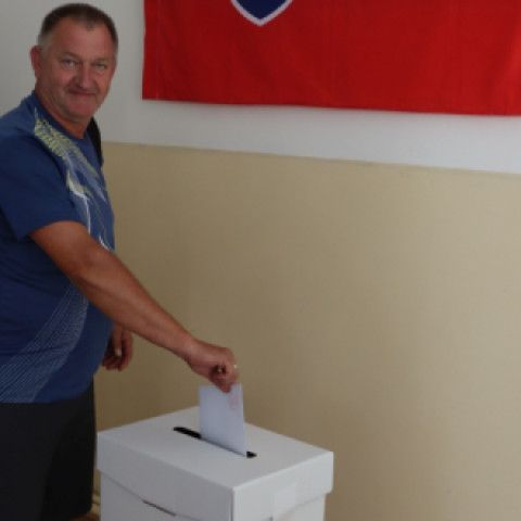 Účasť na referende bola aj v Senici nizka