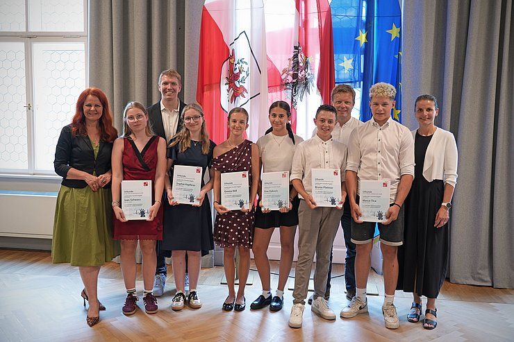 LRin Hagele ehrte Tirols Erste-Hilfe-Nachwuchs