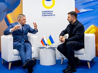 Robert Fico na samite EPC: Európa si uvedomuje, že sa musí postarať sama o seba