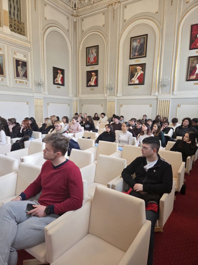 UPJŠ pripravila interaktívny program pre gymnazistov