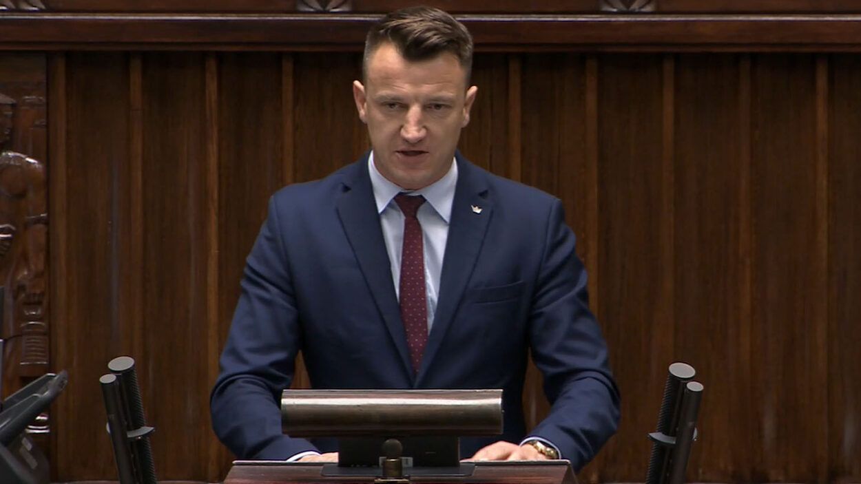 Energia odnawialna jest tak tania, że trzeba do niej… dopłacać