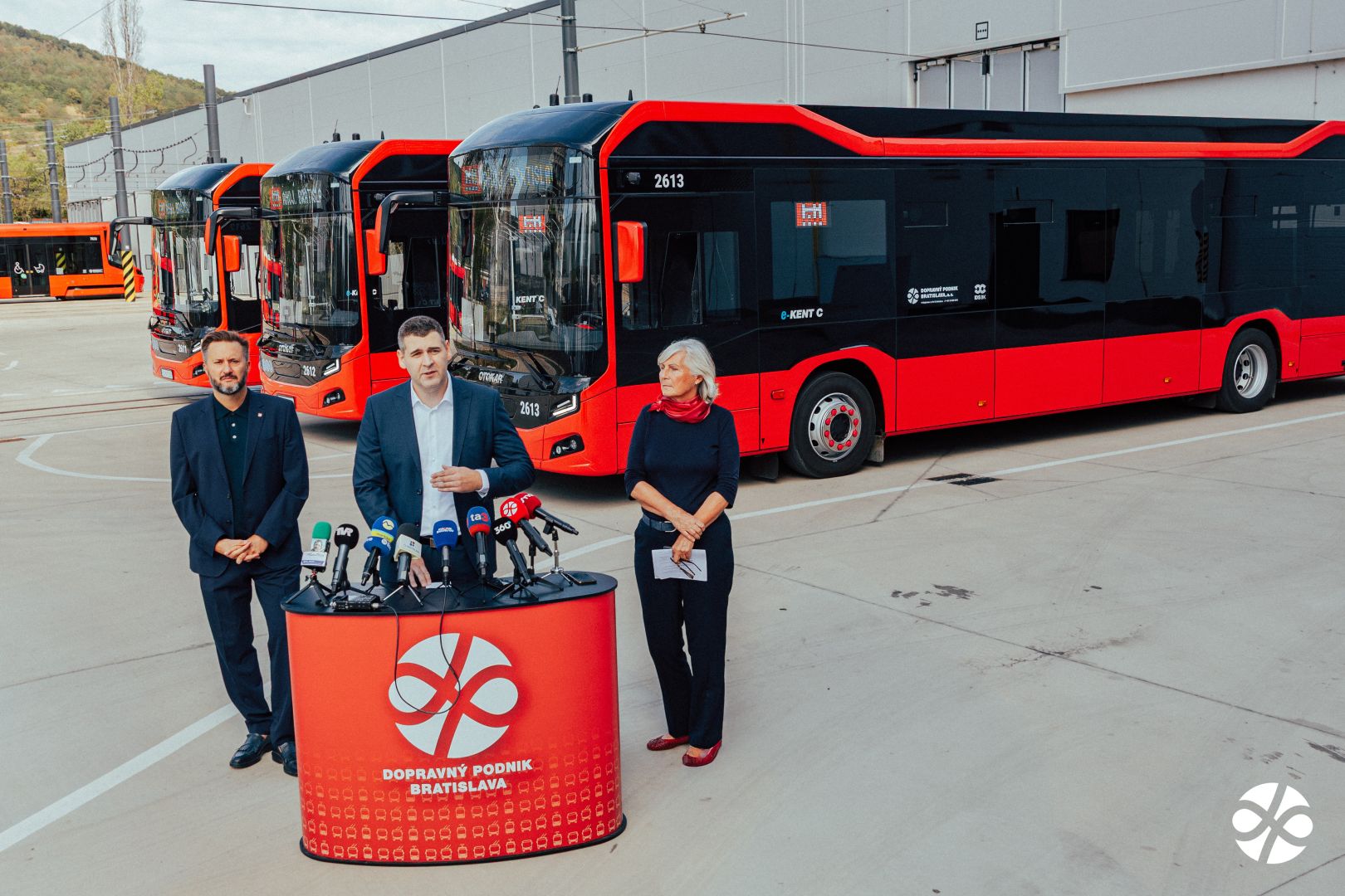 Bratislavská MHD bude ešte zelenšia. DPB predstavuje nové elektrobusy