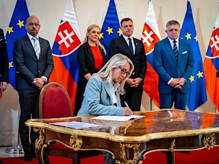 R. Fico: Na prelome augusta a septembra sa začnú zapínať pece v Žiari nad Hronom