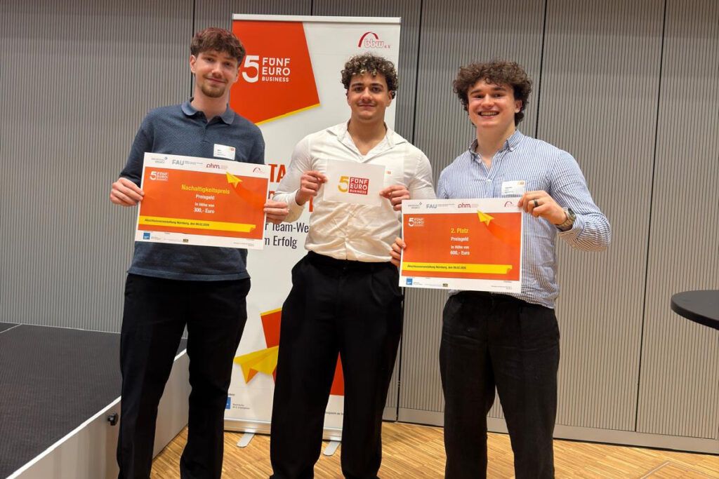 Nachhaltigkeitspreis und zweiter Platz beim 5-Euro-Business-Wettbewerb