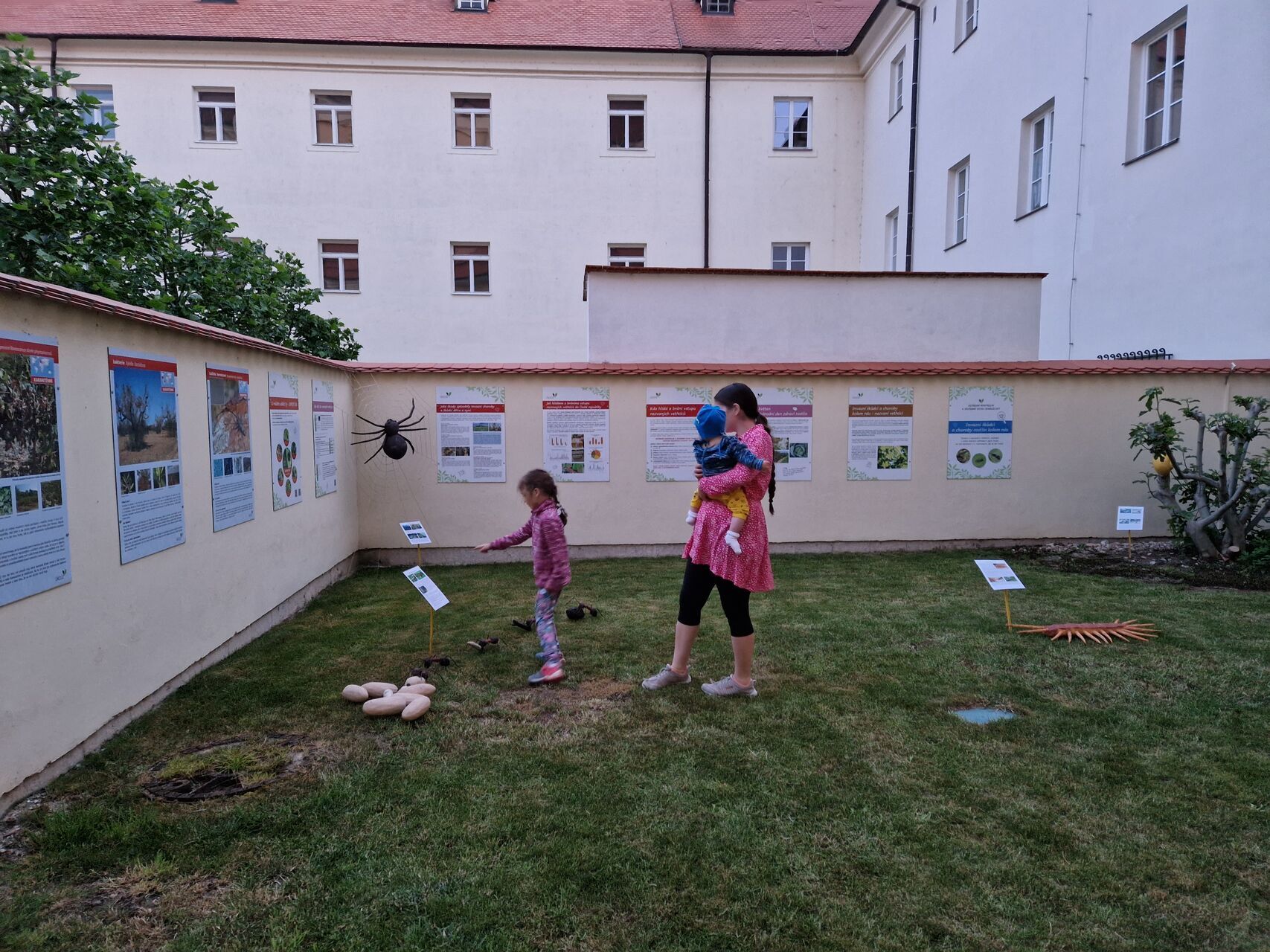 Zažijte muzejní noc ve Valticích: společné tvoření pro děti i dospělé a zázrak jménem Fotosyntéza