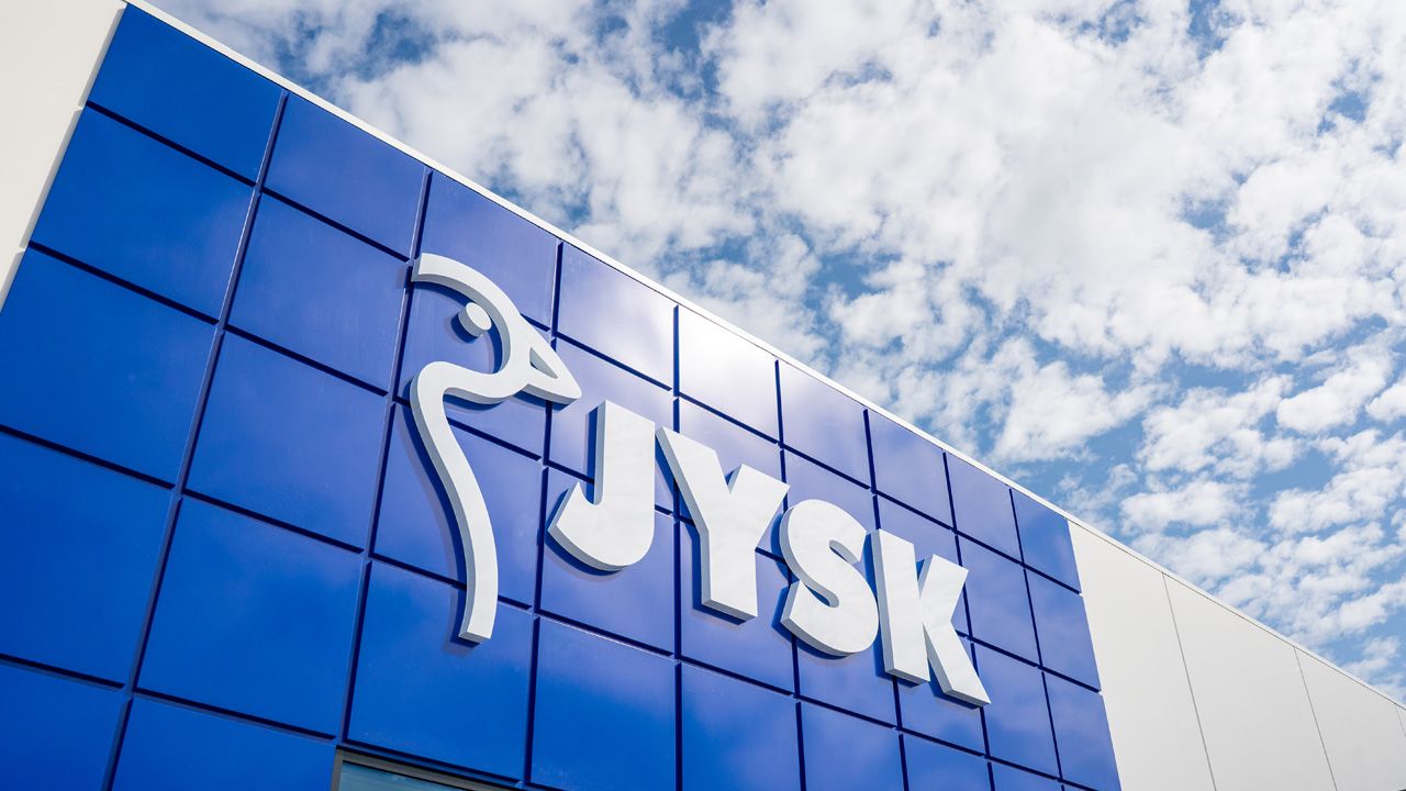 Digitale Prozesse im Filialalltag JYSK setzt auf Telefónica Deutschland als Digitalisierungspartner