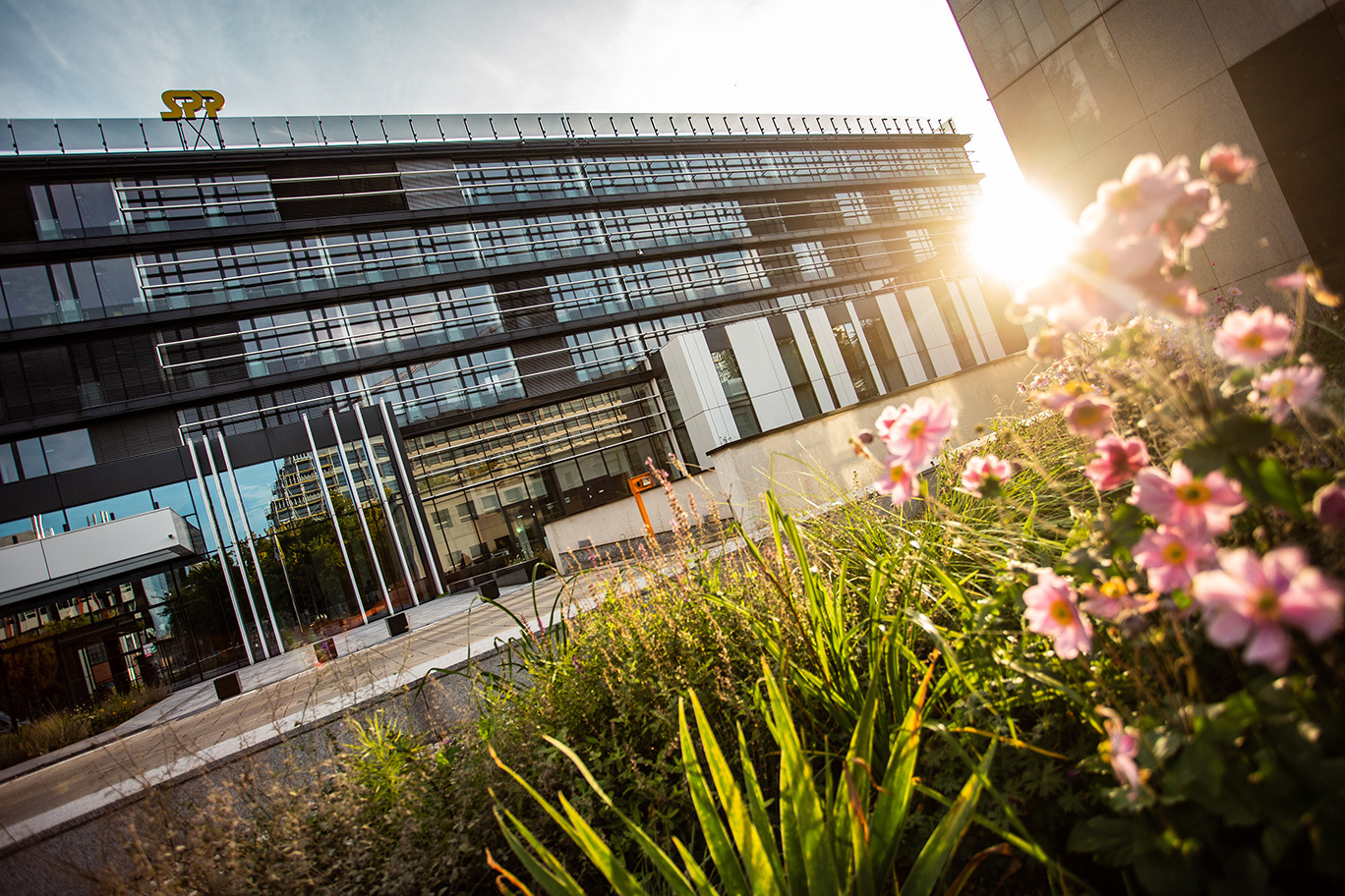 SPP varuje zákazníkov pred podvodnými SMS a e-mailami o nedoplatkoch za energie