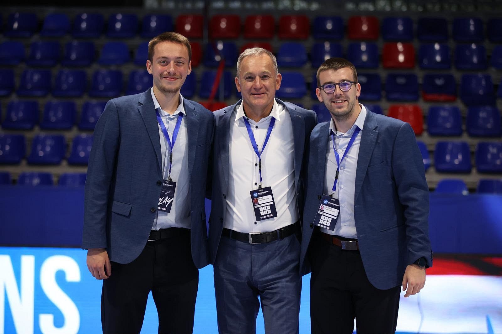MÁME NOVÝCH ROZHODCOV EHF