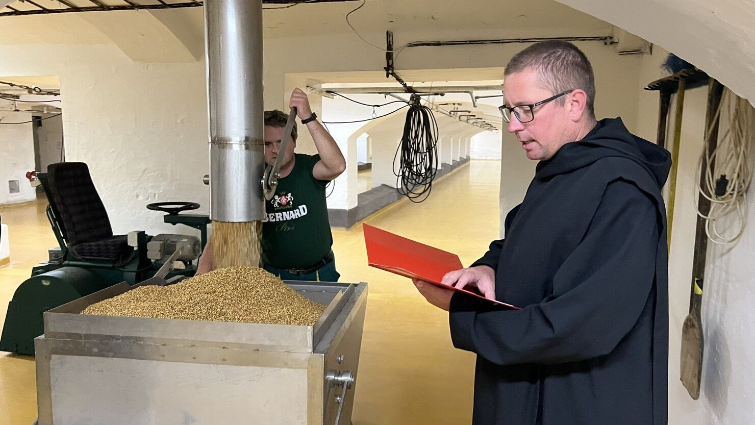 O kvalitě piva se rozhoduje už ve sladovně. Nová sezona tu právě začala