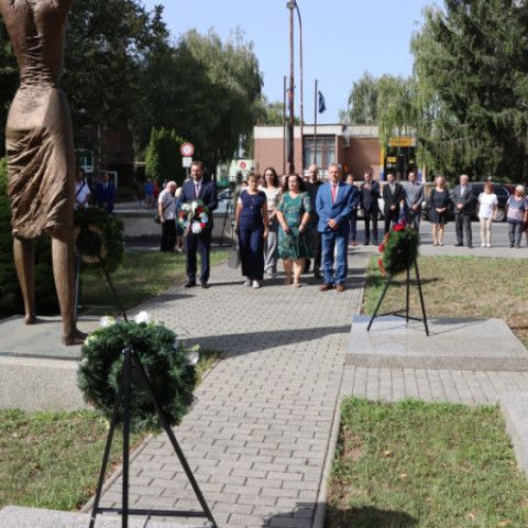 Senica si pripomenula 82. výročie Slovenského národného povstania