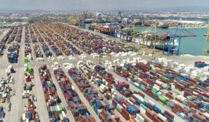 Las importaciones impulsan el tráfico de contenedores de Valenciaport y crecen un 11,14 % en el primer semestre de 2026