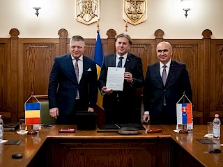 Robert Fico v Rumunsku: Stretnutia s krajanmi sú vzácnou príležitosťou na upevňovanie vzájomných vzťahov