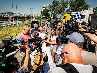 Robert Fico o ľuďoch pracujúcich vo vysokých teplotách: Robiť v týchto podmienkach je niekedy na hranici hrdinstva