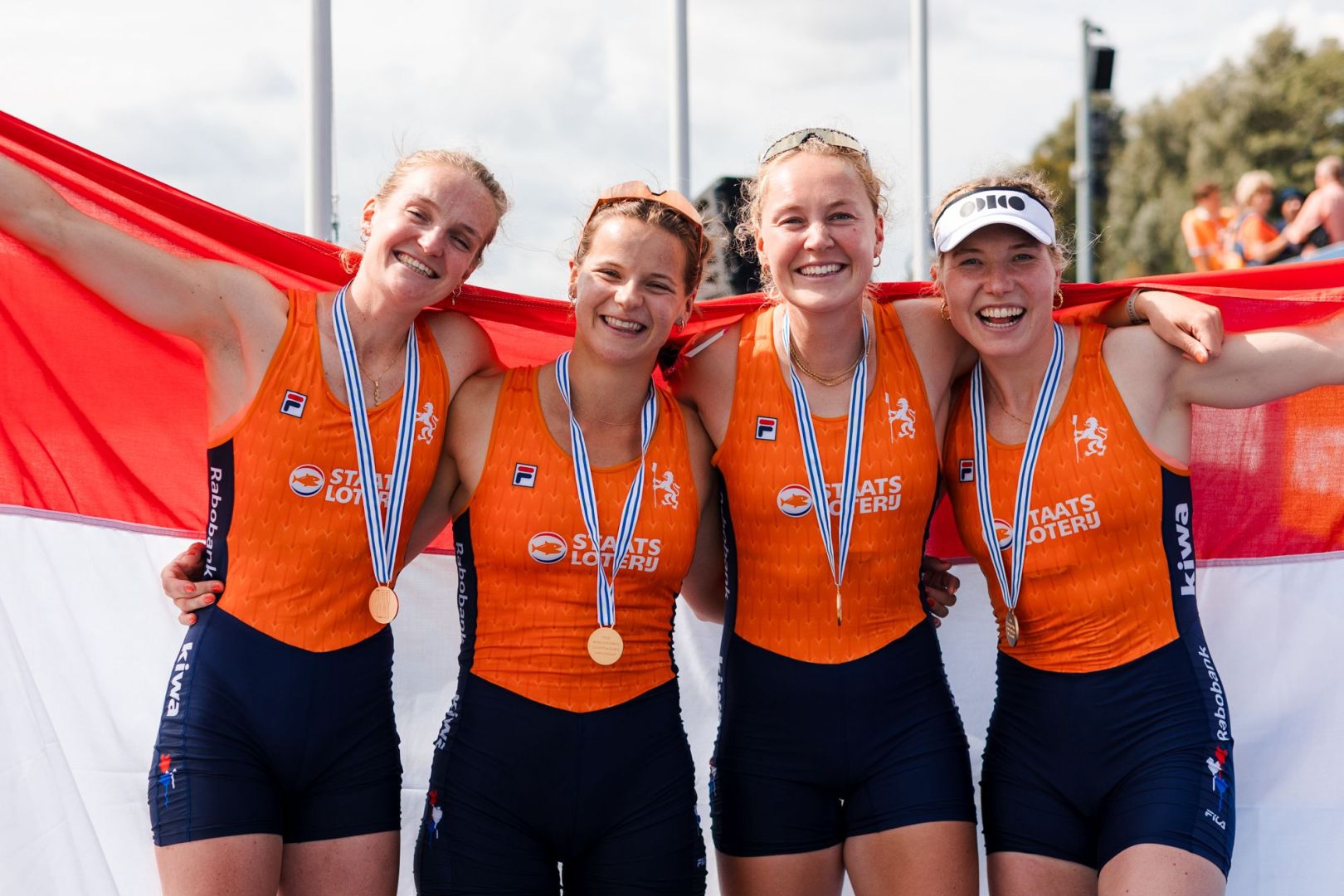 Gouden medaille op het WK roeien en award voor bescherming van jongeren