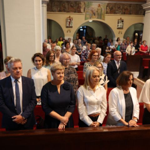 Slávnostné zastupiteľstvo vzdalo poctu Jánovi Petrovi a Miloslavovi Chomovi
