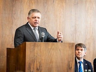 Predseda vlády diskutoval so študentmi v Košiciach