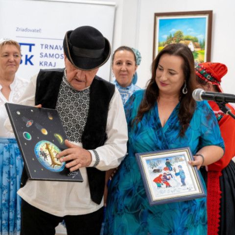Výstava „Slovensko naše maľované“ v Senici oslavuje svetové dedičstvo insitného umenia z Padiny