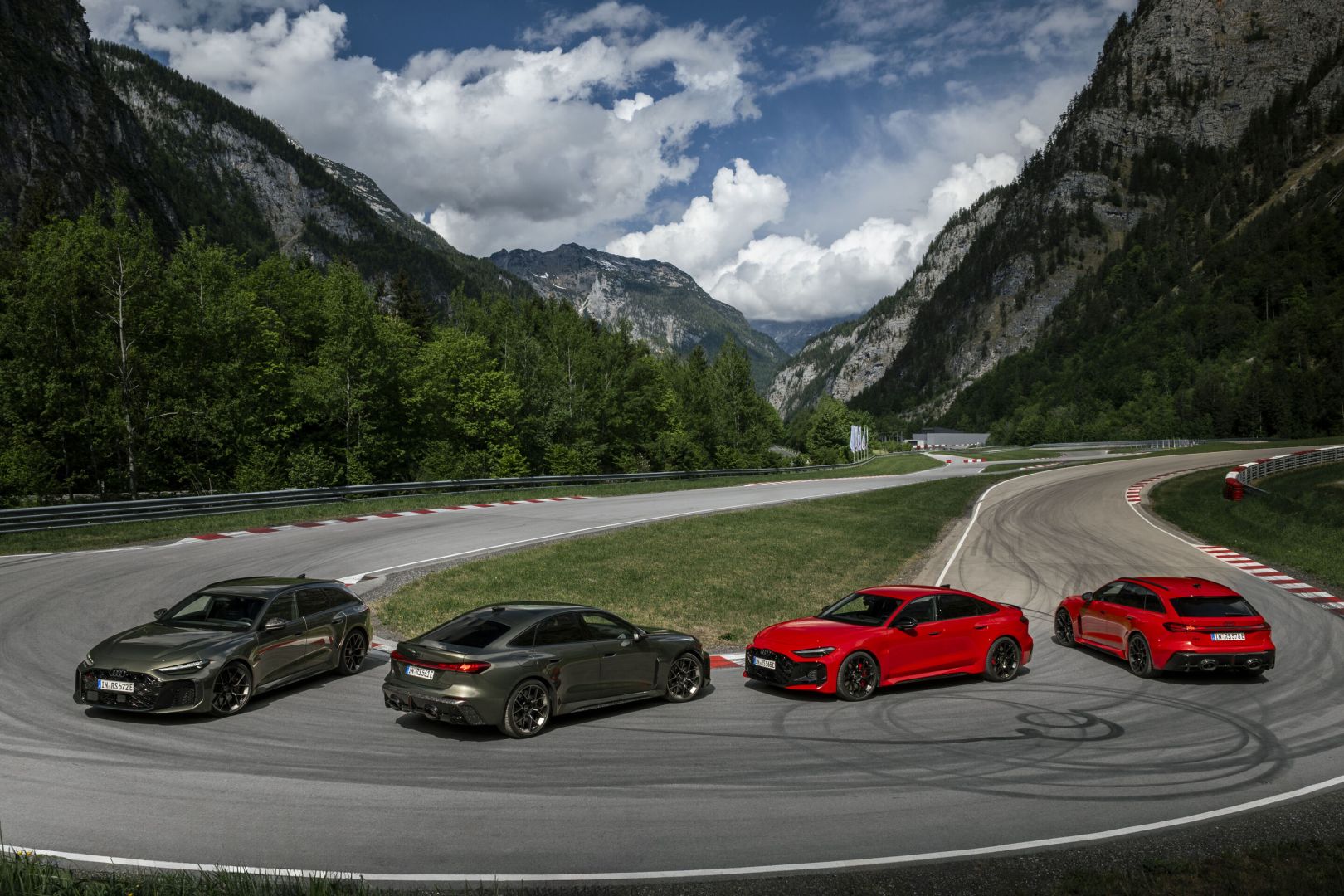 The new Audi RS 5: cross-site engine development