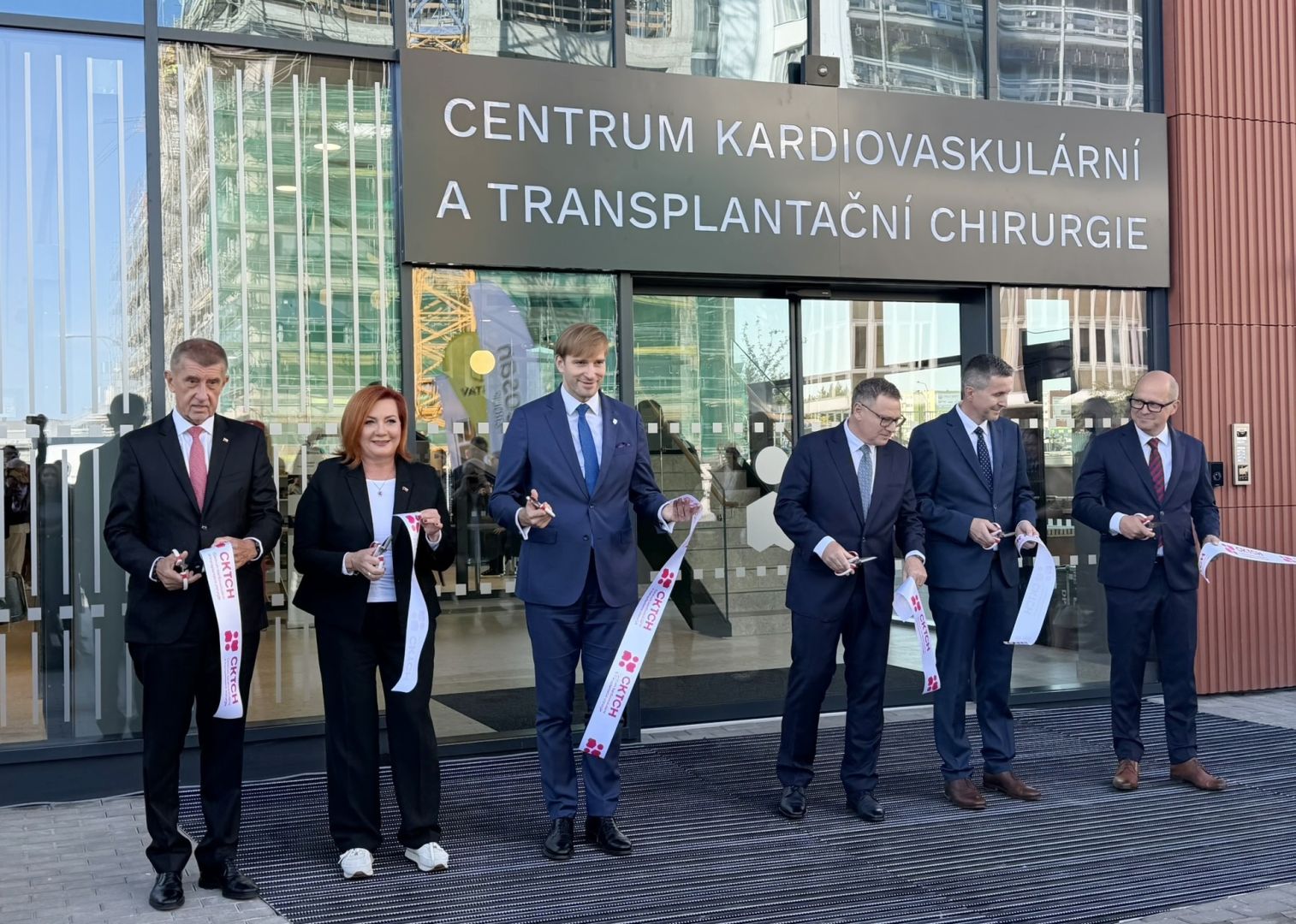 Nové Centrum kardiovaskulární a transplantační chirurgie v Brně otevřelo své brány. SYNER byl součástí realizačního sdružení