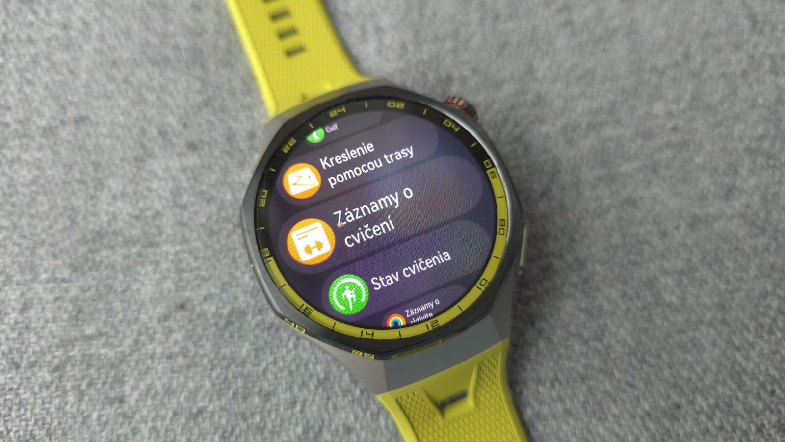 Recenzia Huawei Watch GT 7 Pro: Titán, zafír a dva týždne bez nabíjačky