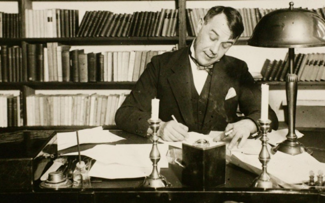 A múlt értékeinek felmutatása és tanúság a jövőt szolgáló szellemi munkáról – Ünnepi kiadványok az Akadémián 2.