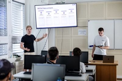 EUBA privítala študentov letnej školy zameranej na manažment ľudských zdrojov v digitálnej ére