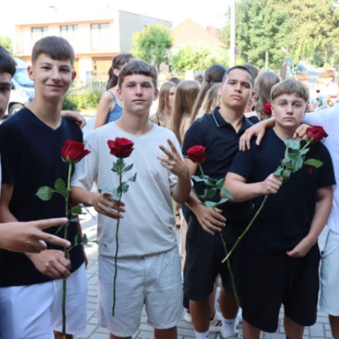 Školákom dnes začínajú prázdniny