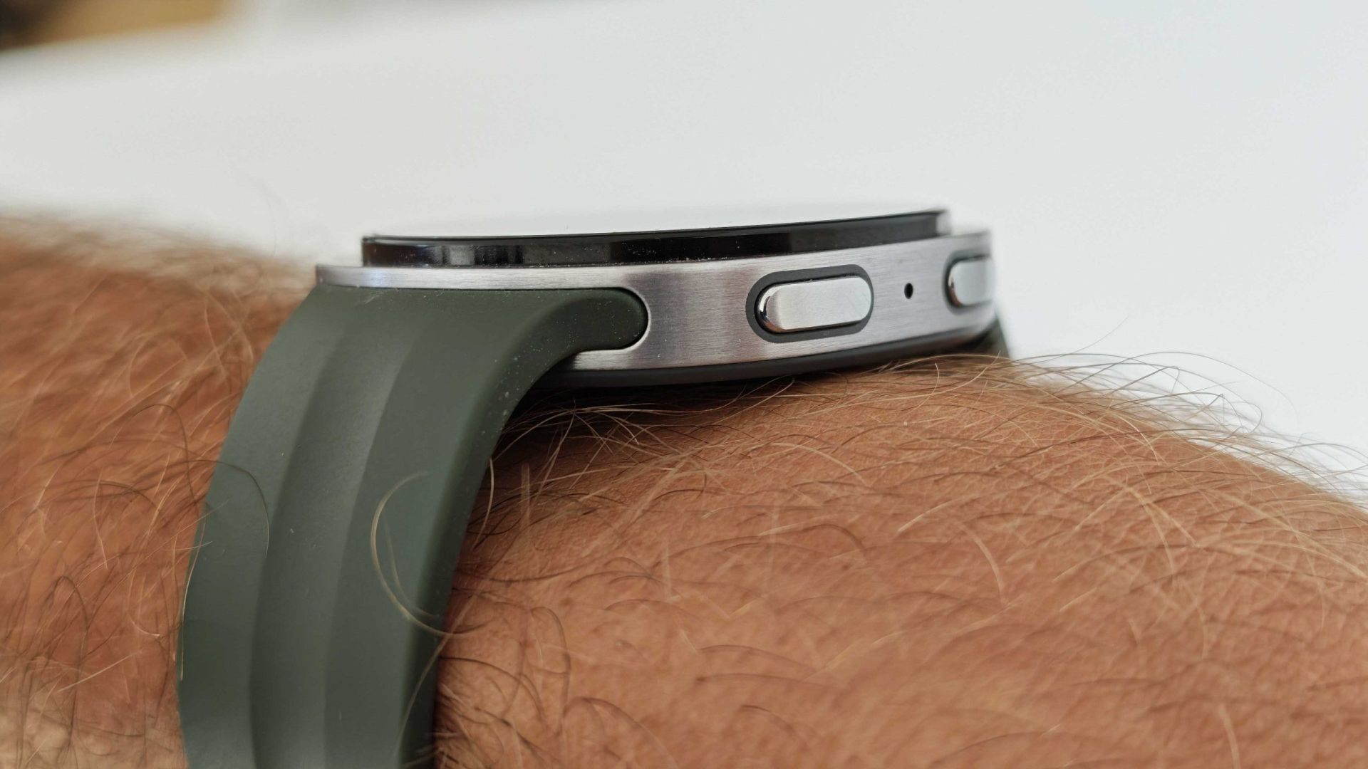 Samsung Galaxy Watch9 po týždni používania: Zvládajú meranie náročných športových aktivít?