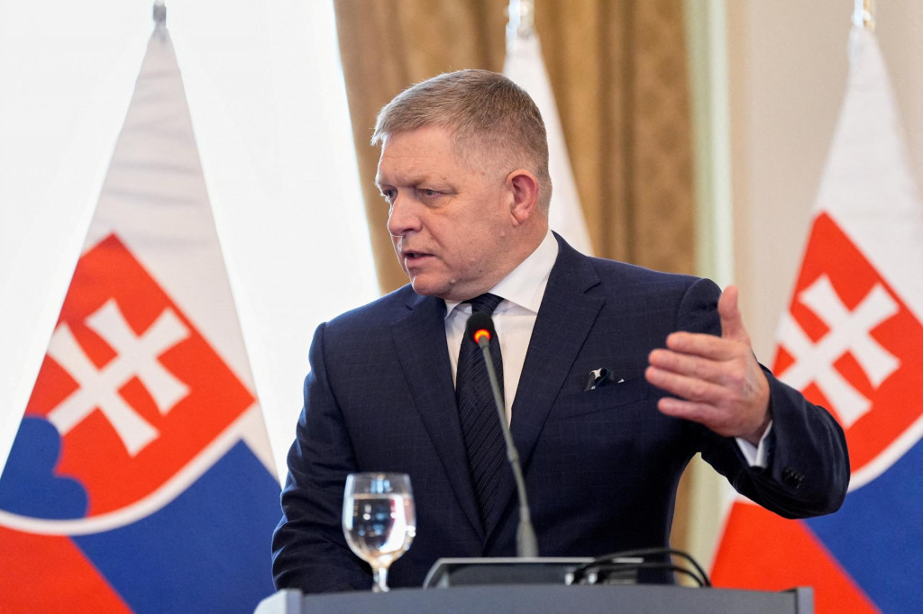 Estónsko nepovolí Ficovi prelet do Moskvy cez svoj vzdušný priestor. Tak ako pred rokom