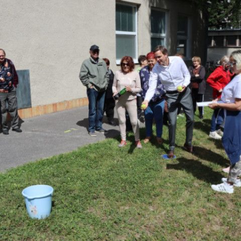 Seniori opäť ukázali športového ducha: Športové hry JDS prilákali desiatky účastníkov