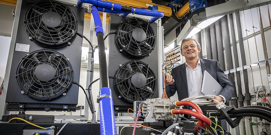 E-Fuels, H2 und Co: Die Zukunft des Verbrennungsmotors?