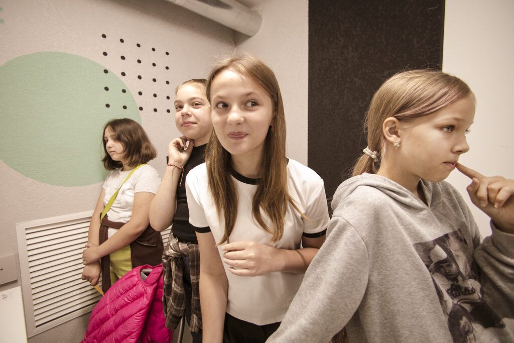 O deťoch, ktoré sa cez prázdniny dobrovoľne vracajú do školy