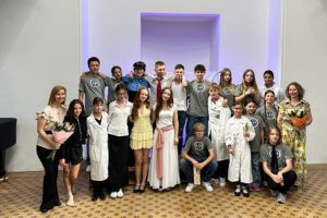 Súkromná ZŠ v skvelej adaptácii Čapkovho diela RUR