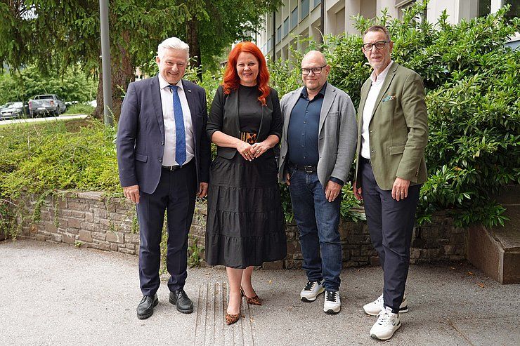 LRin Hagele: „Duale Ausbildung sichert Fachkräfte von morgen“