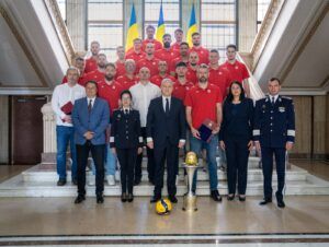 Campionii voleiului masculin, recompensați de ministrul Afacerilor Interne Cătălin Predoiu
