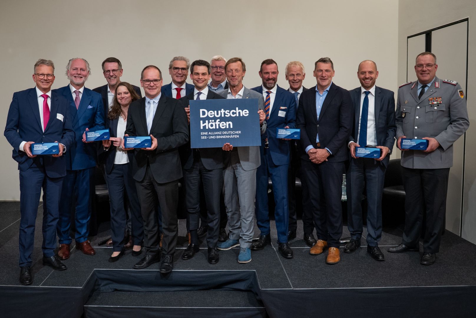 Deutsche Häfen unterstreichen strategische Rolle für Resilienz, Energie und Sicherheit