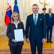 Prešovská univerzita má troch nových profesorov. Prezident SR ich vymenoval v Prezidentskom paláci