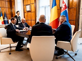 Robert Fico v Bukurešti: Mali by sme mať väčší priestor na rozvoj bilaterálnych vzťahov