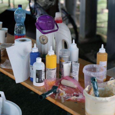 Senickí umelci vyzdobili mestskú 770-tku