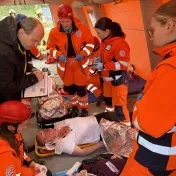 Budúci záchranári obstáli v náročnej skúške: Taktické cvičenie preverilo ich pripravenosť